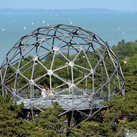 In 49936 Balatonboglár