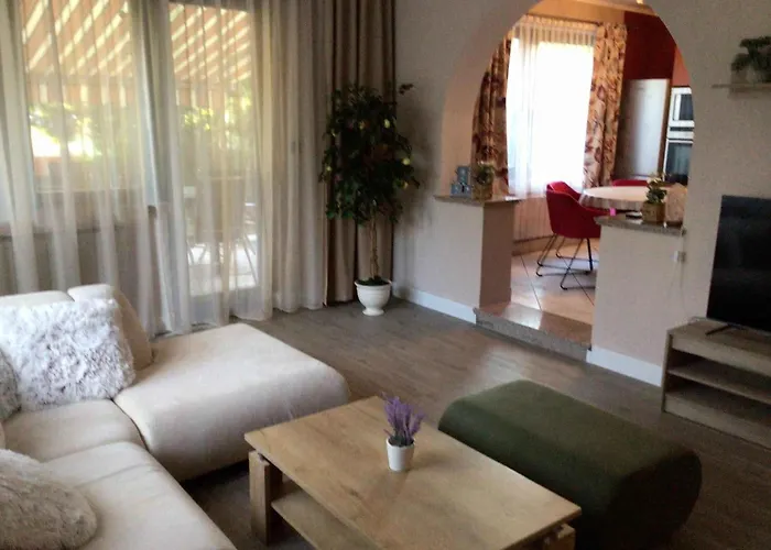 Semesterbostad In 49936